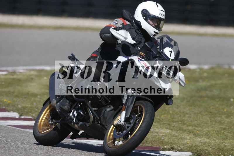 /01 02.04.2026 MAZ ADR/Gruppe gelb Gruppe gruen/1